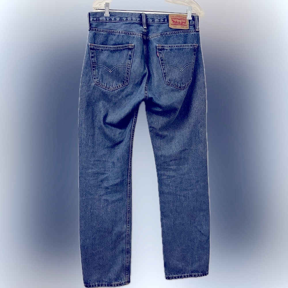 Levis 505™ Regular Fit Men’s Zip Fly Jeans. Size W32 x L34. - Picture 4 of 6